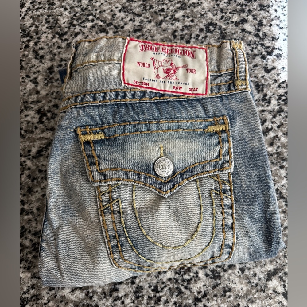 True Religion Men’s Light Blue Washed Denim Jeans
